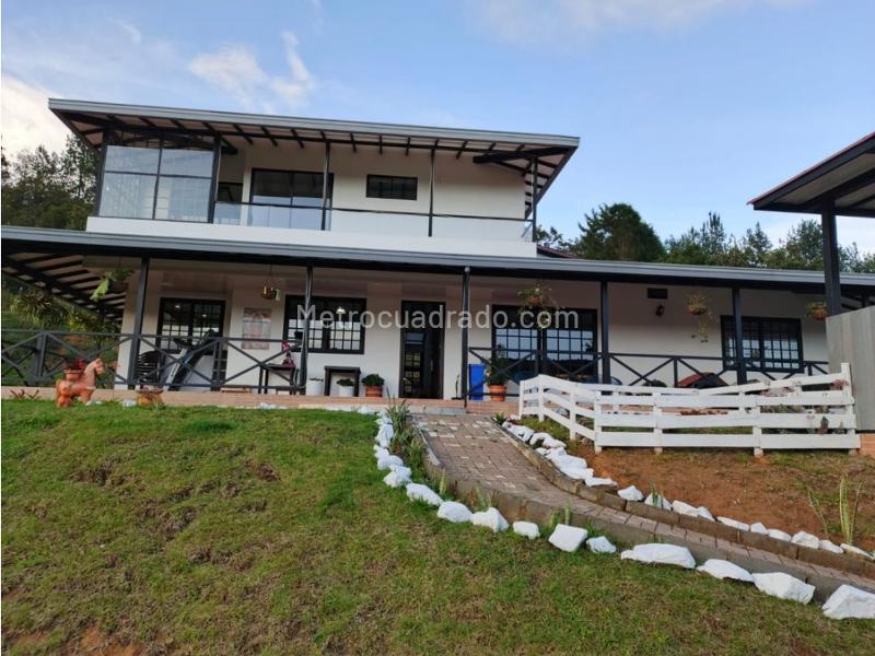 Casa En Venta, Antioquia Municipio De Guarne - Imagen 1